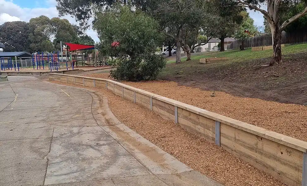 timber retaining wall melbourne